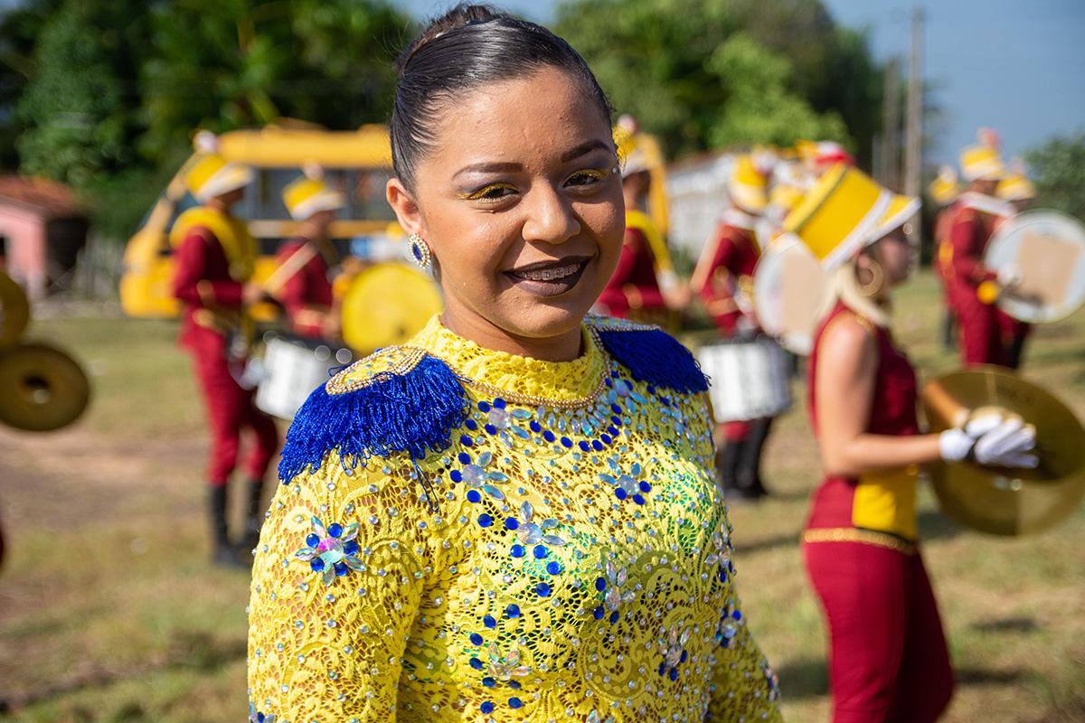 Pela primeira vez moradores da Vila Menandes prestigiaram um desfile cívico na comunidade